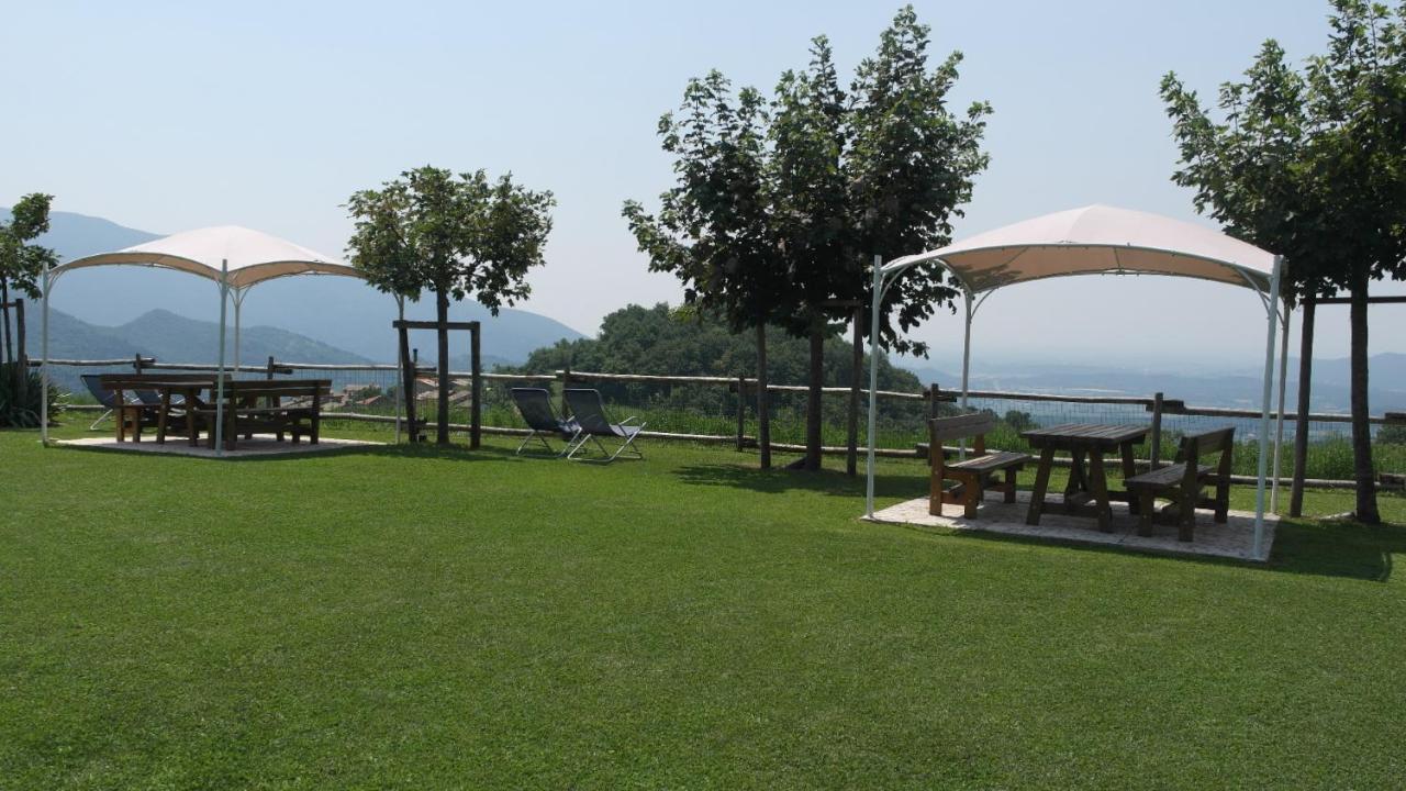 Agriturismo Fattoria Monte Baldo Vista Lago Caprino Veronese Bagian luar foto