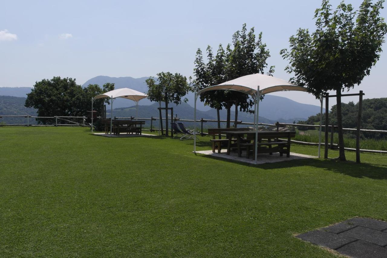 Agriturismo Fattoria Monte Baldo Vista Lago Caprino Veronese Bagian luar foto