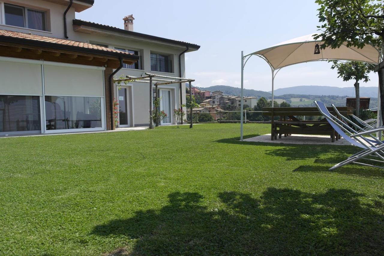 Agriturismo Fattoria Monte Baldo Vista Lago Caprino Veronese Bagian luar foto